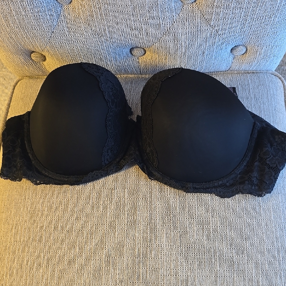 Victoria's Secret Black Bra Strapless